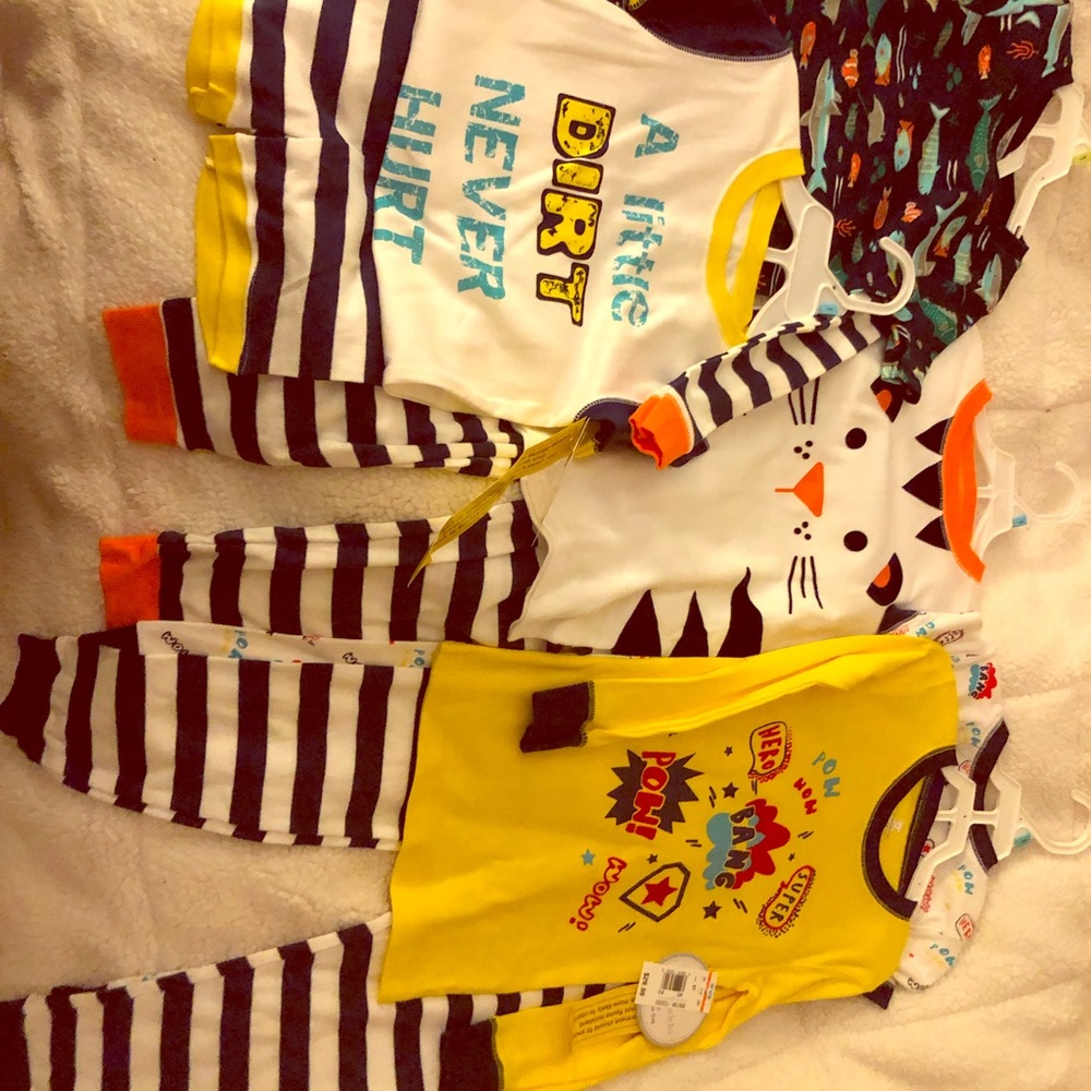 10 piece brand new gender neutral toddler sets